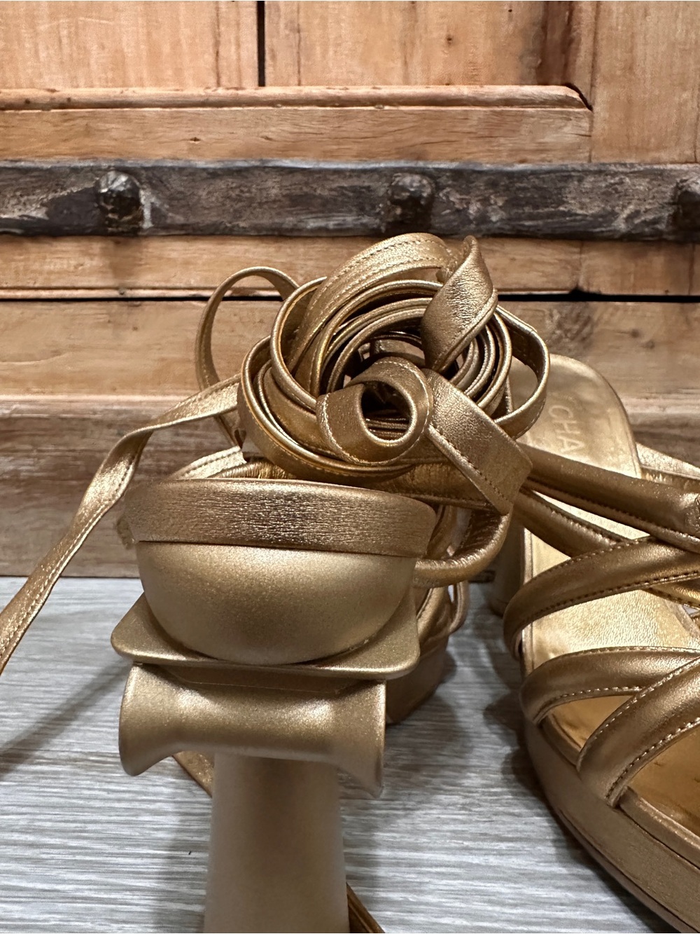 Gold Strappy Tie-Up Gladiator Sandals – Chanel EU 37C - Picture 12 of 16